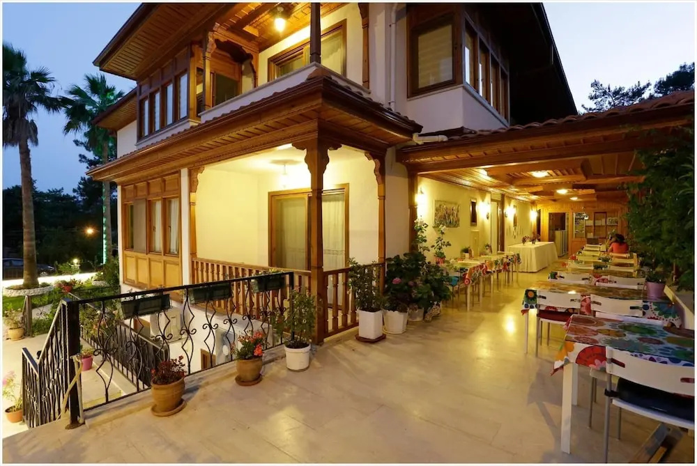 Hotel photo 13