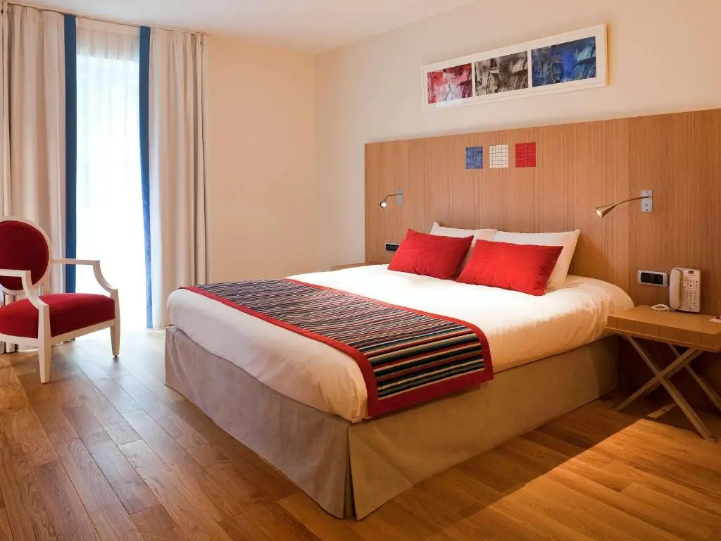 Standard Double room (full double bed)