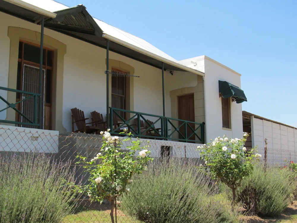 3 Bedrooms Family Cottage with mountain view