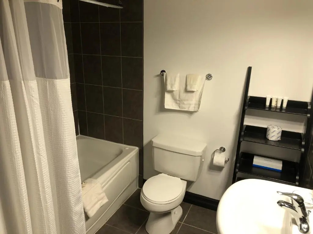 Double Studio (full double bed)