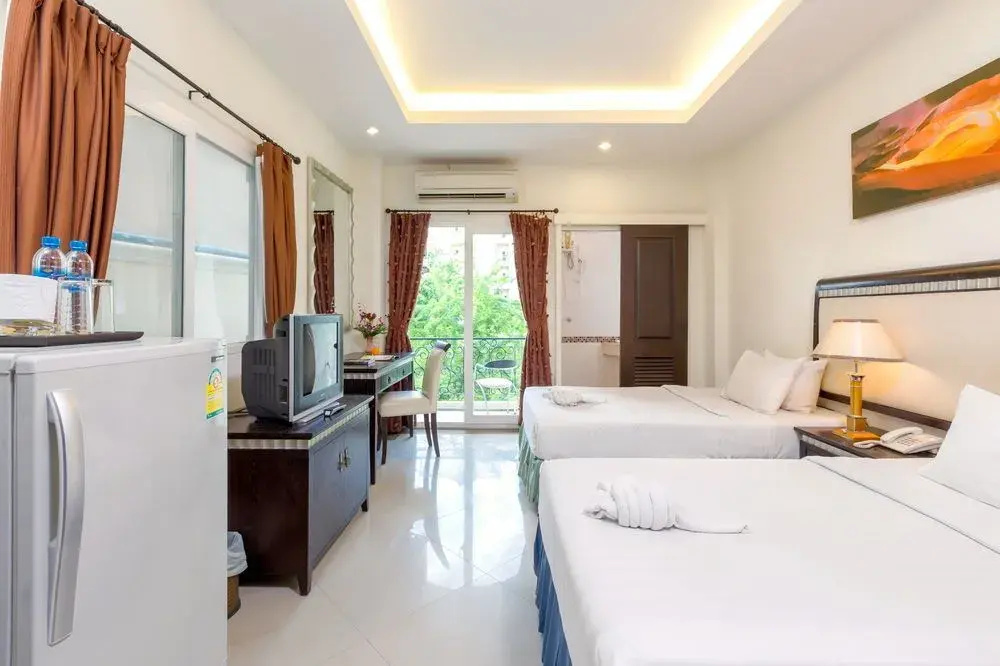 Hotel photo 12
