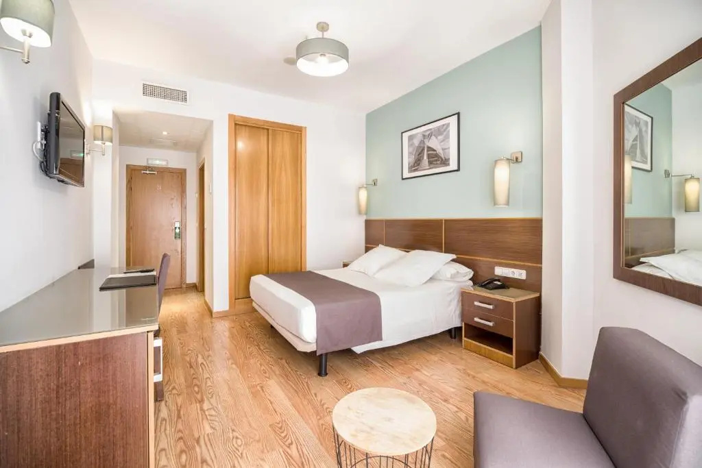 Hotel Plaza Alaquas - Chambres