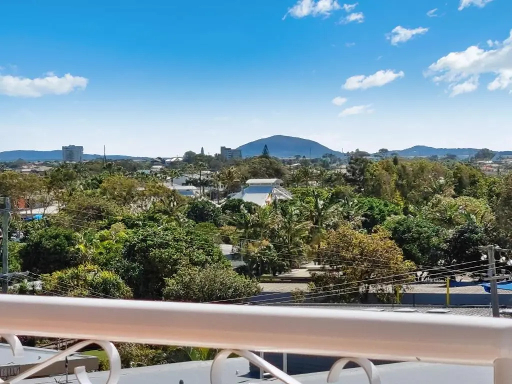 3 Bedrooms Apartment with ocean view