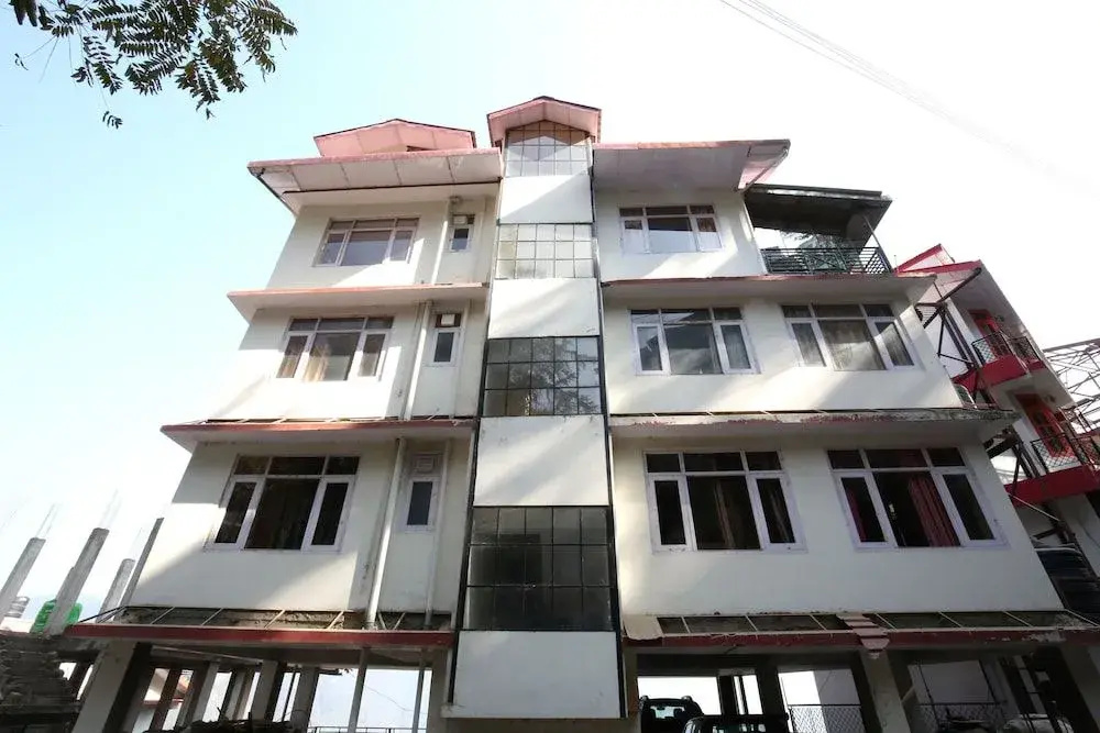 OYO 10083 Home Golden Forest View 2BHK Bhattakufer