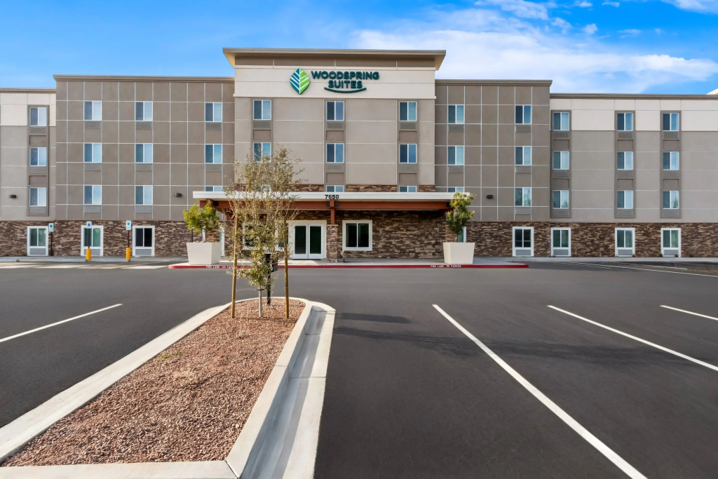 Woodspring Suites Gilbert - Mesa Gateway Airport