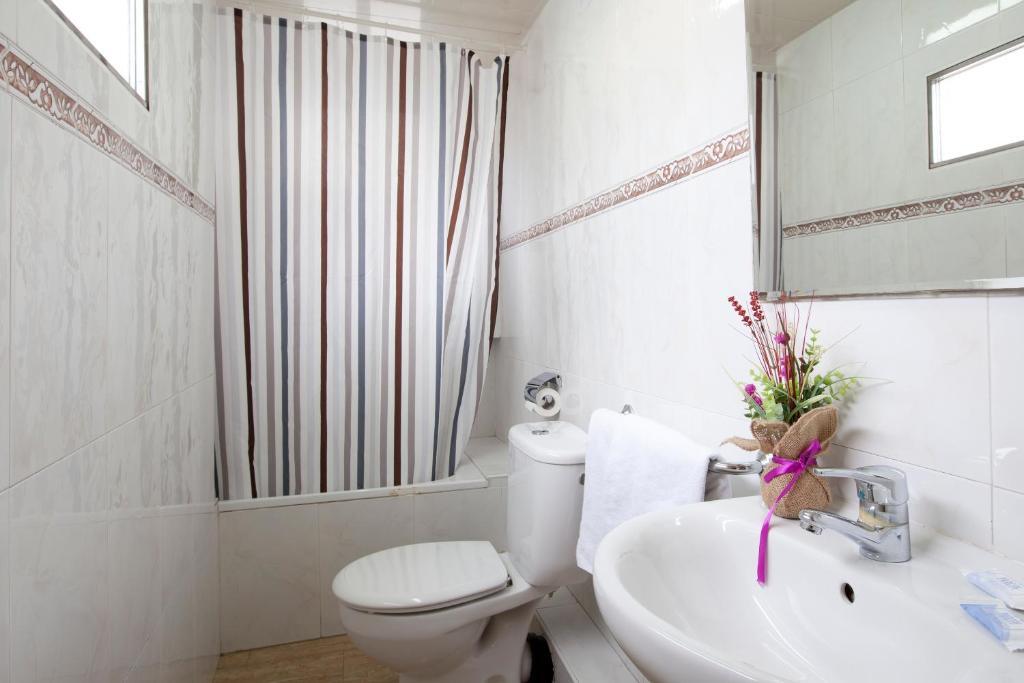 Трёхместный номер Standard в Hostal Barcelona