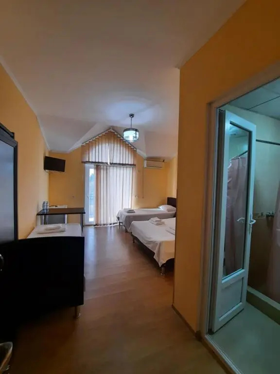 Standard Quadruple room with sea view