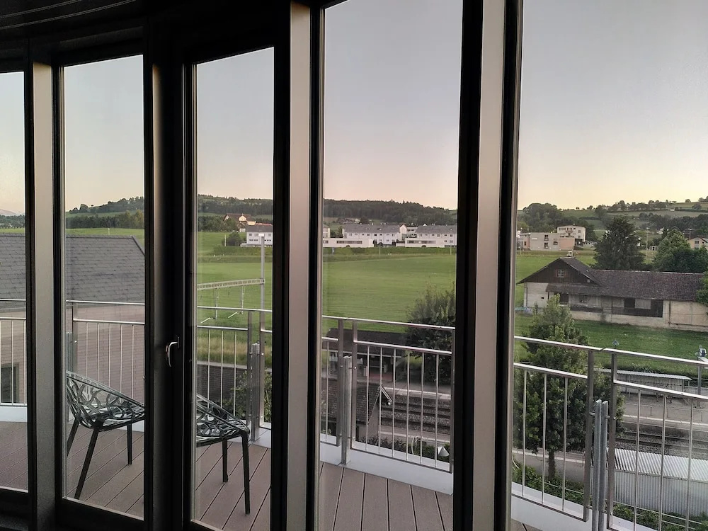 Balcony & Terrace