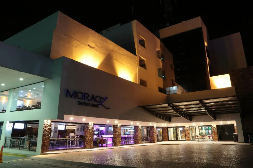 Hotel photo 14