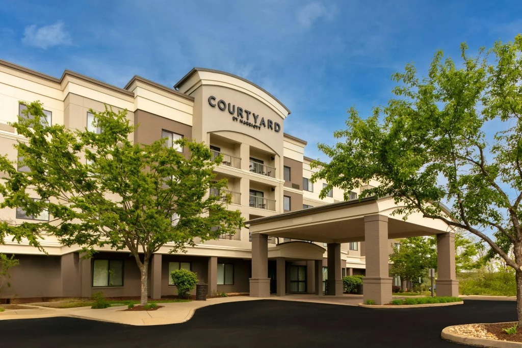 Courtyard by Marriott Pittsburgh Greensburg