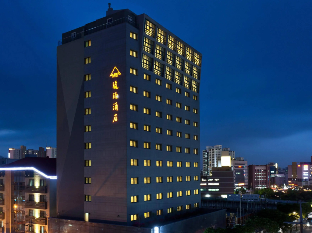 L&L Central Hotel