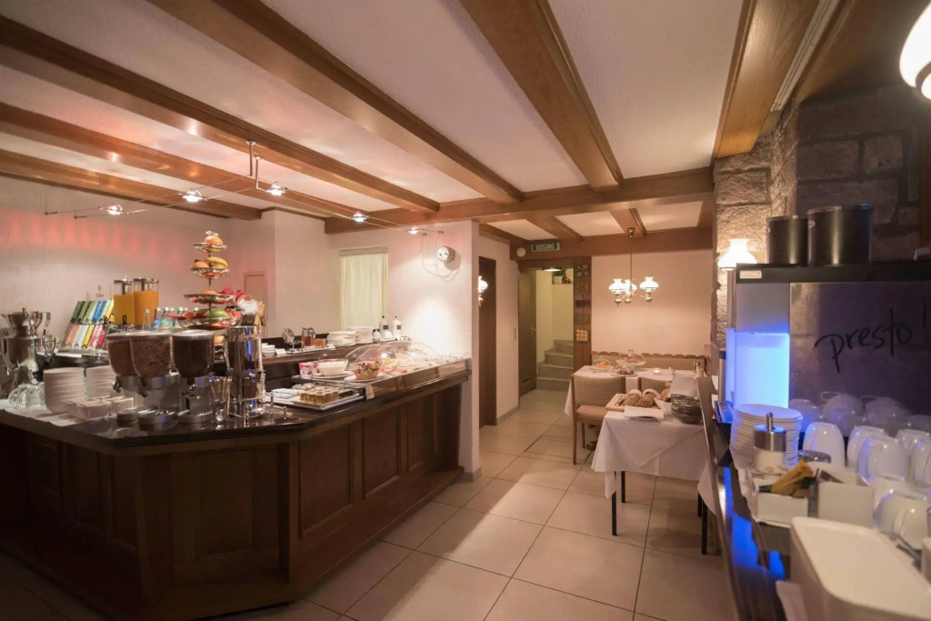 Hotel photo 18