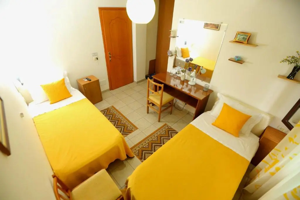 Standard Double room (twin beds)