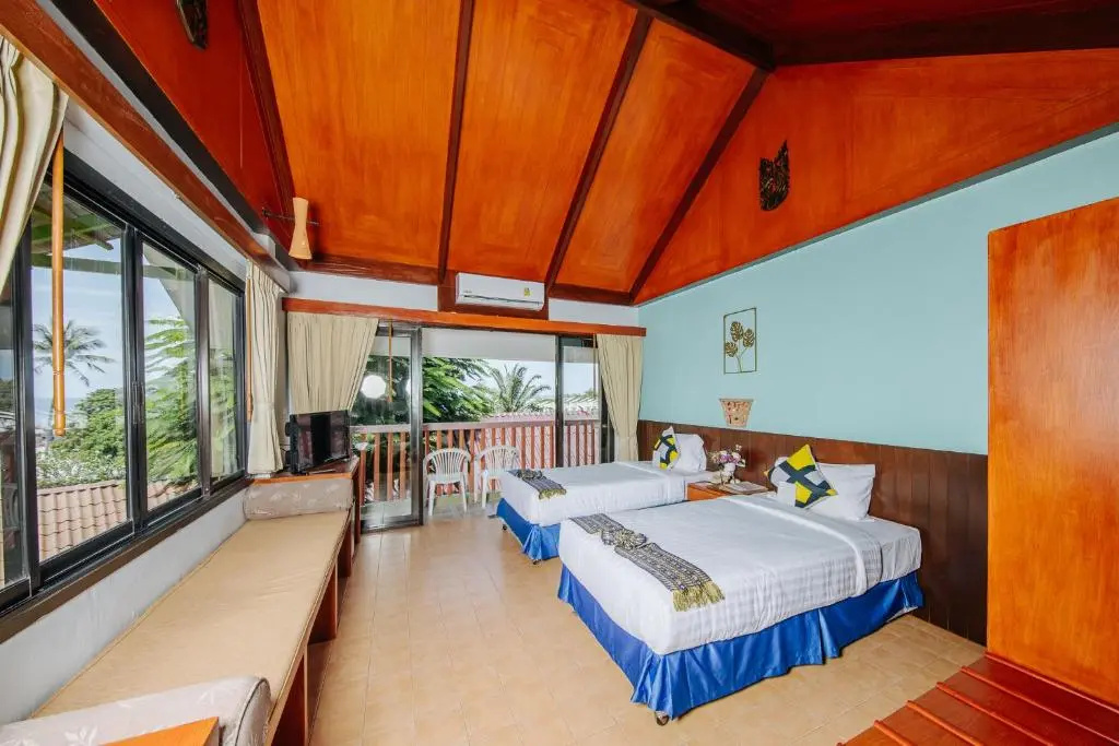 Superior Double room (full double bed)