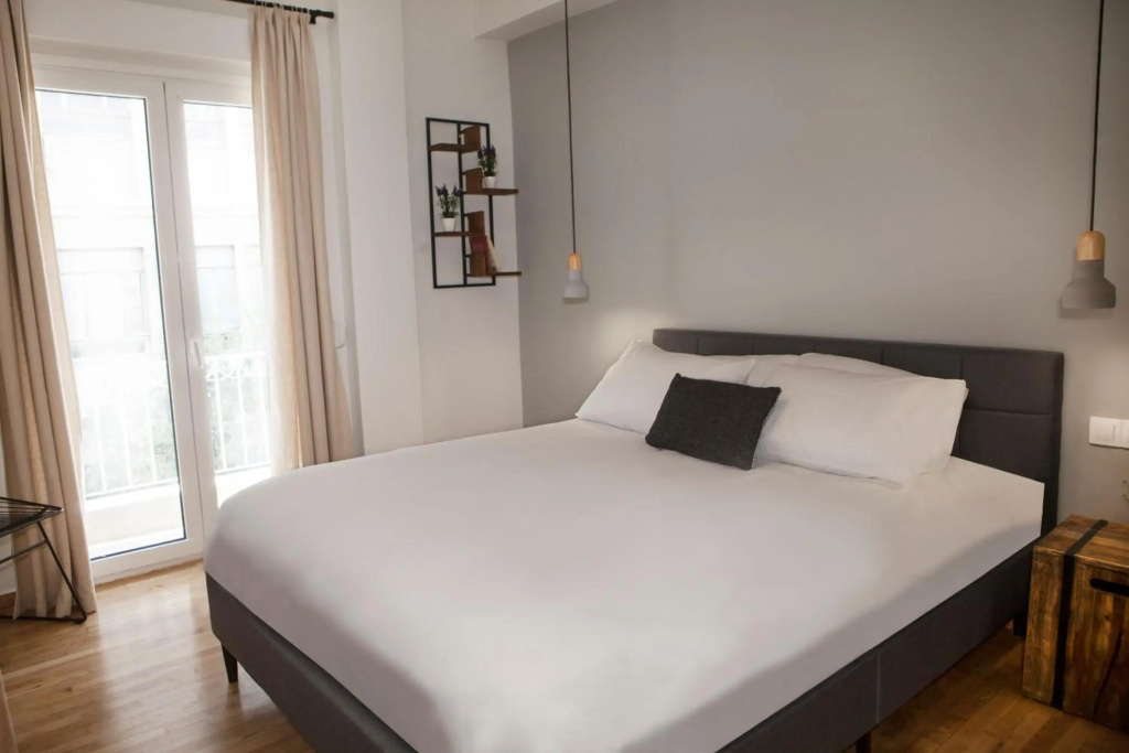 Central Comfy Modern Flat 2 bedrooms 2 bathrooms