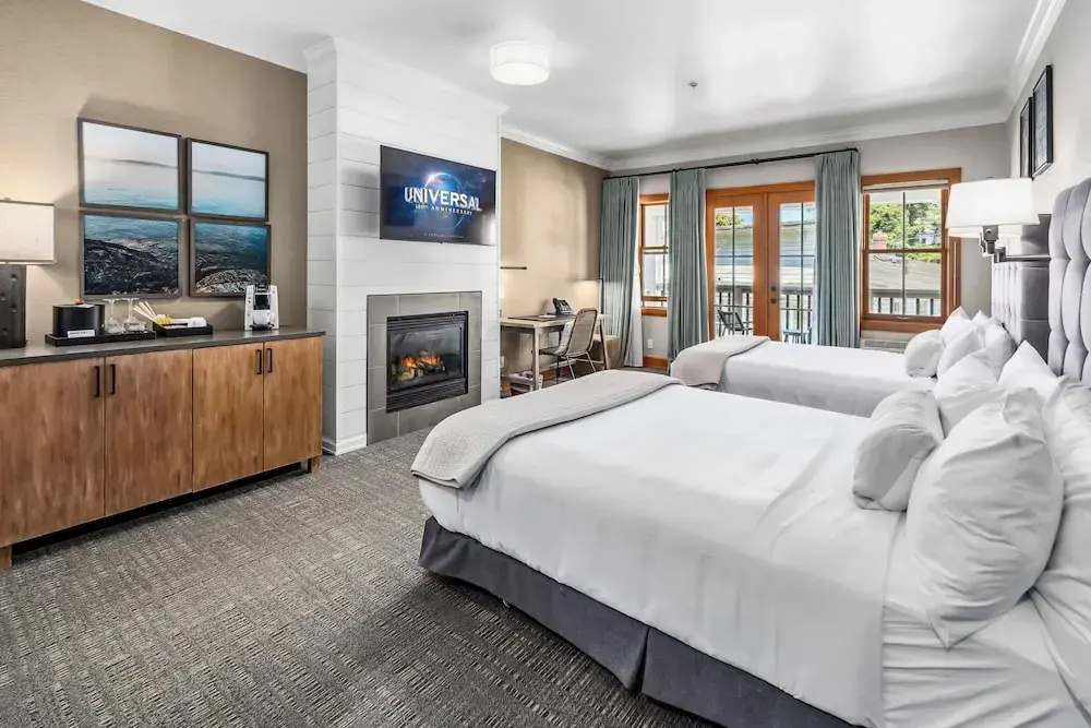 Quadruple Suite with balcony