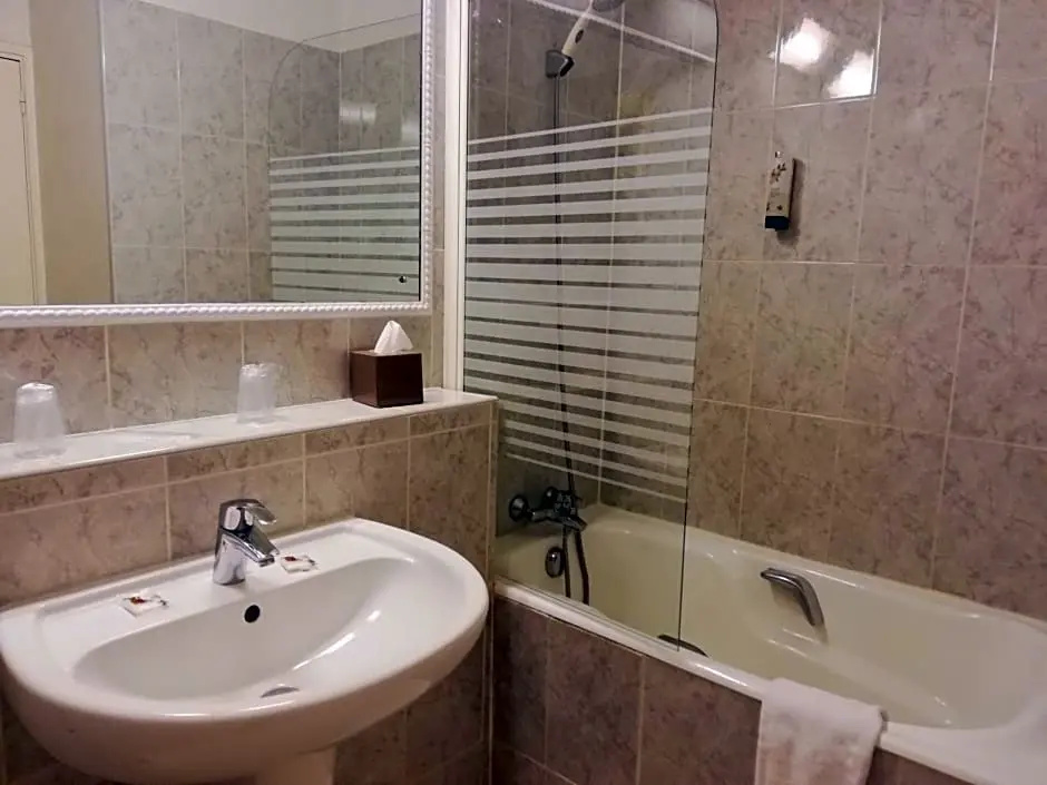 Hotel Saint Roch - Chambres