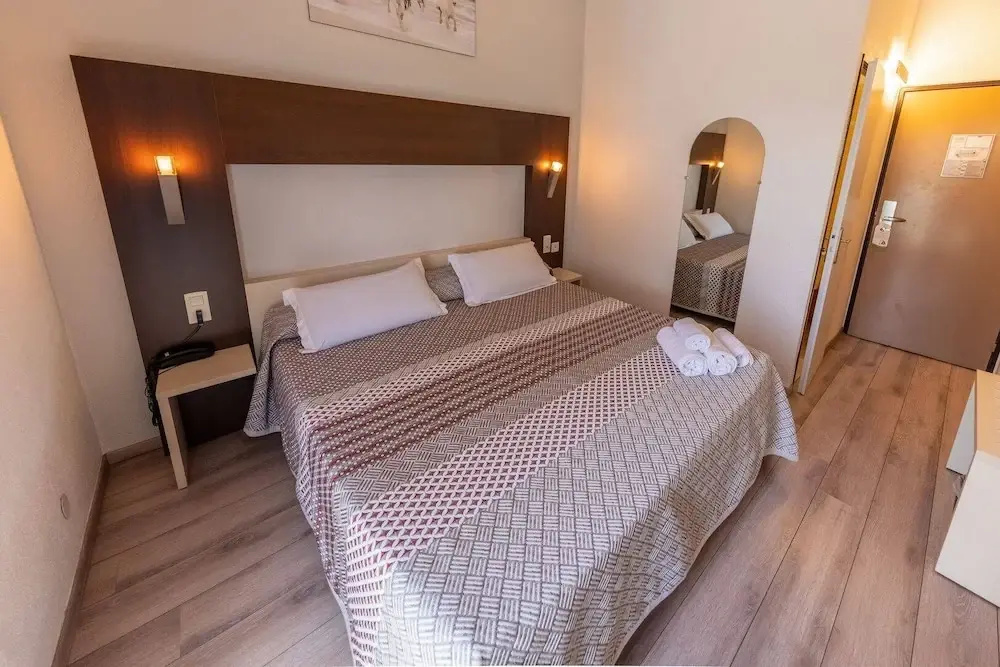 Standard Double room (twin beds)