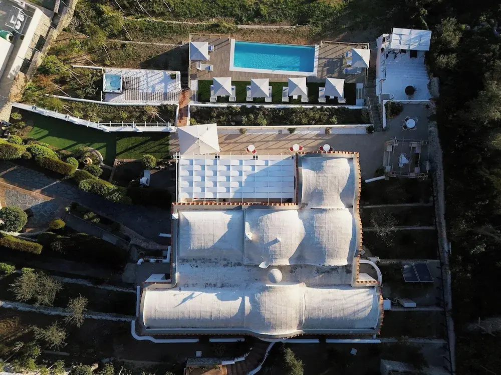 Elegant Villa In Anacapri | Infinity Pool & Design