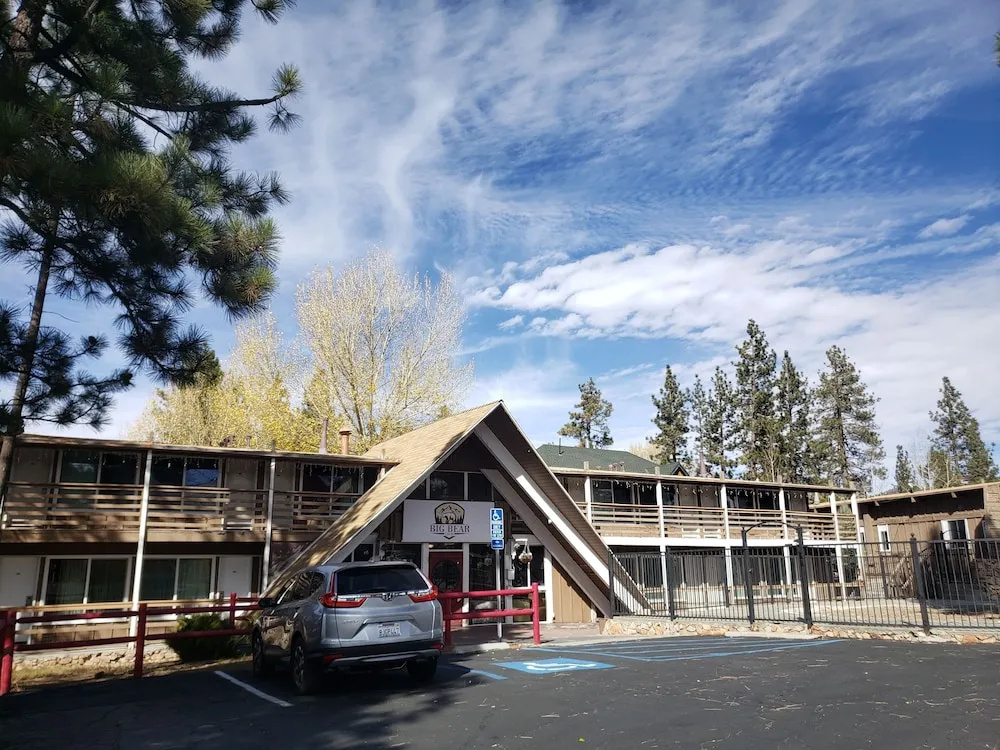Studio 9 Big Bear
