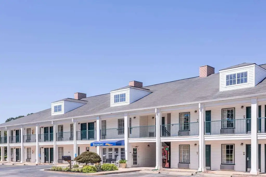 Baymont Inn & Suites Duncan/Spartanburg