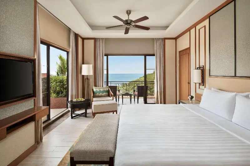 Shangri-La's Rasa Sayang Resort & Spa