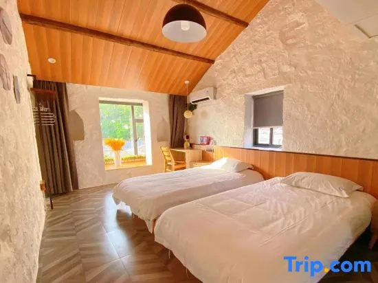 5 Bedrooms Standard room