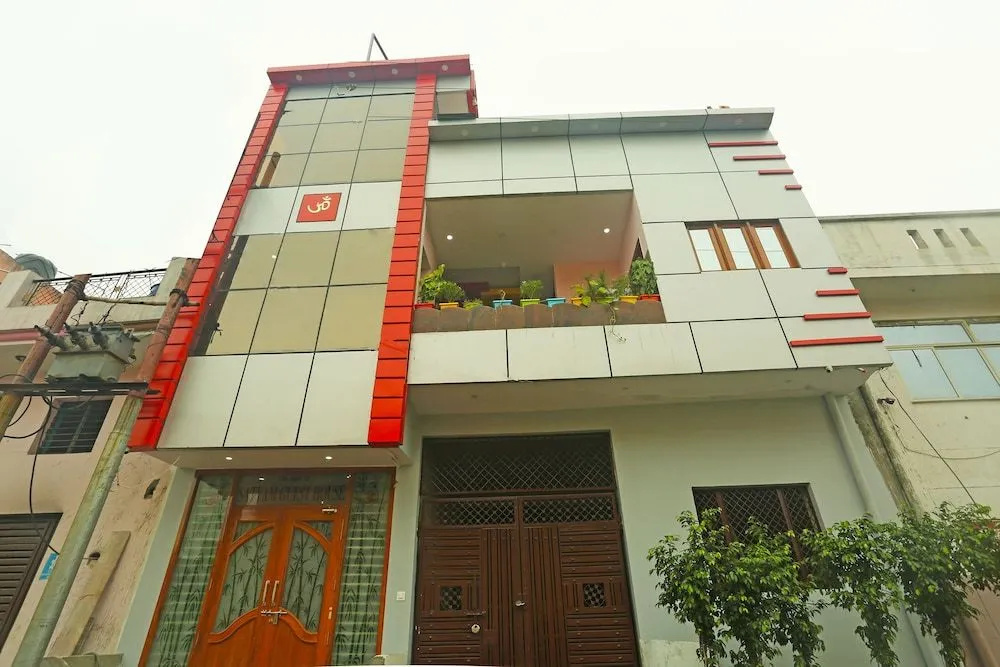 Oyo 18597 Satyam