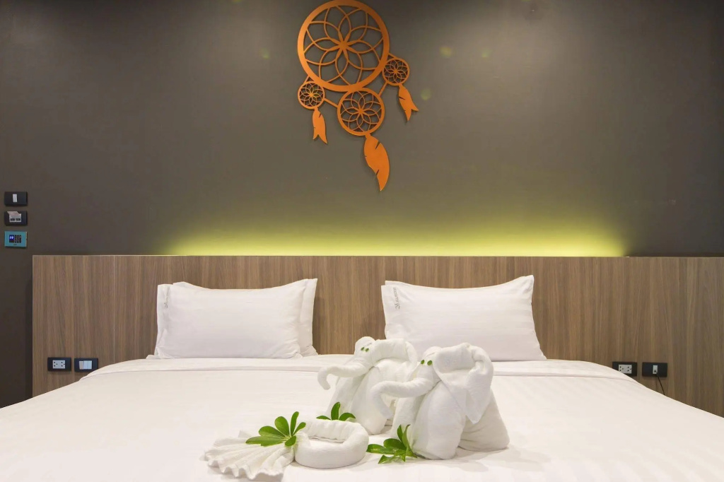 Maya Phuket Airport Hotel — фото
