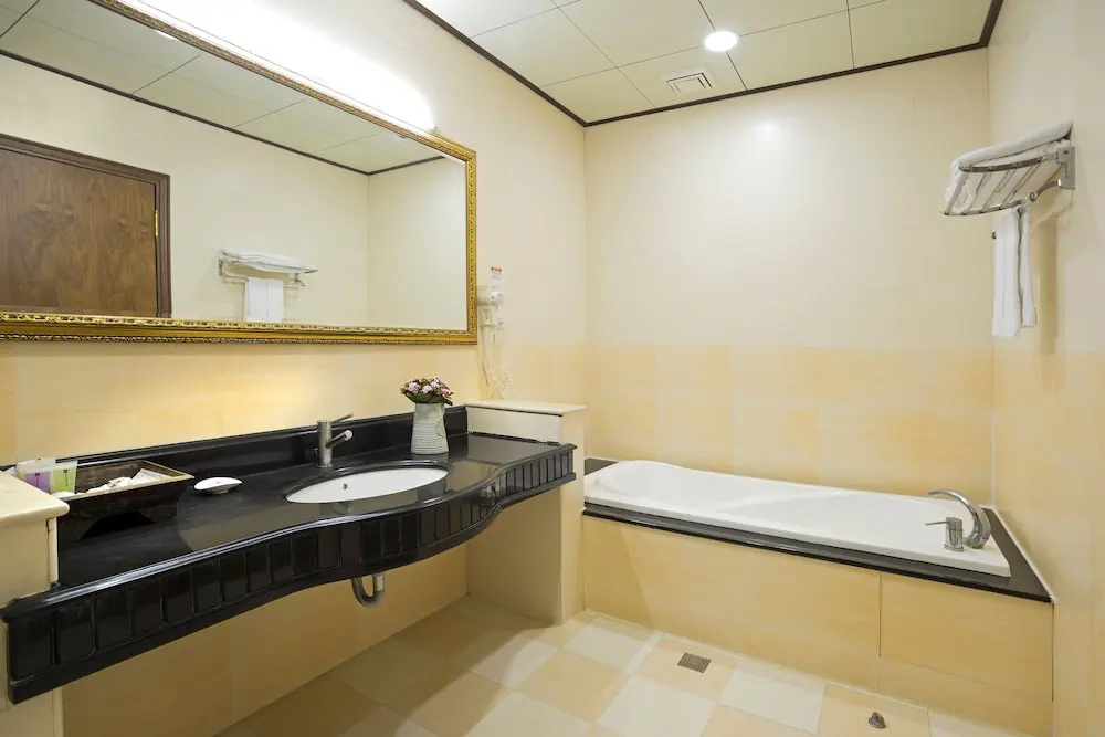 Premium Quadruple room