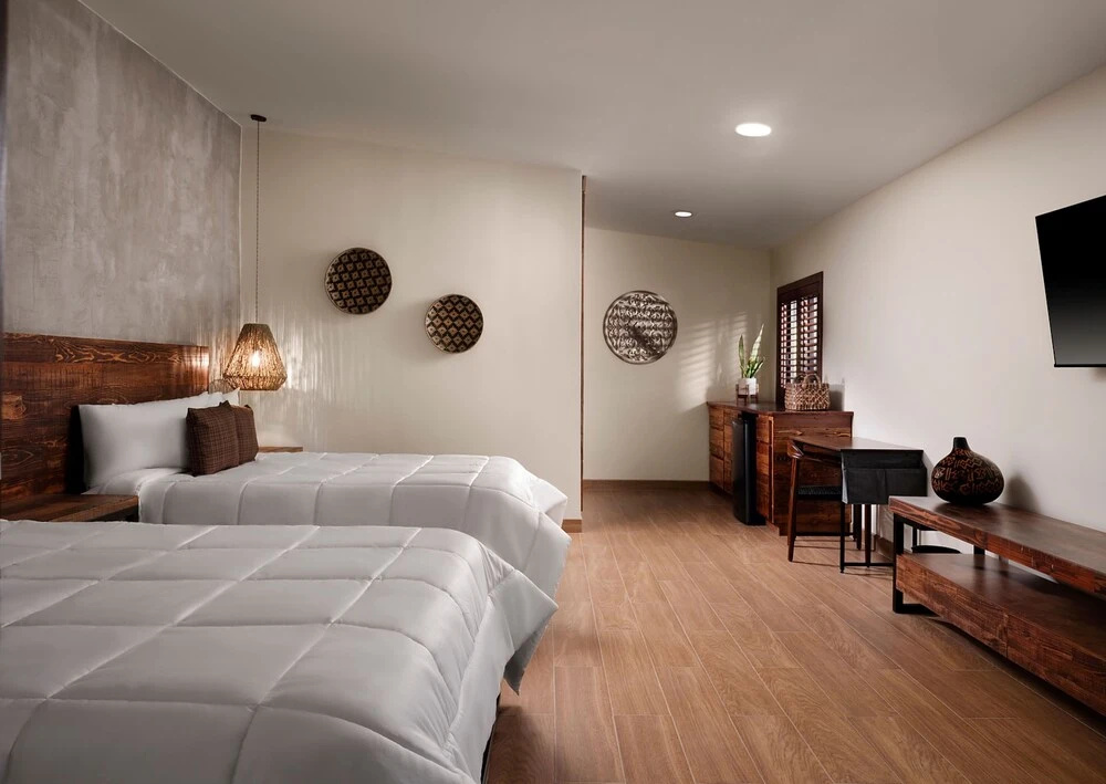 Quadruple Suite