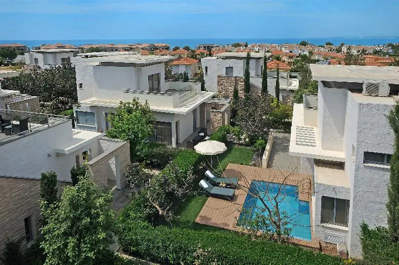 Villa with balcony