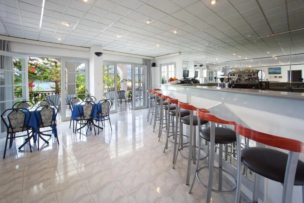 Athina Hotel by null