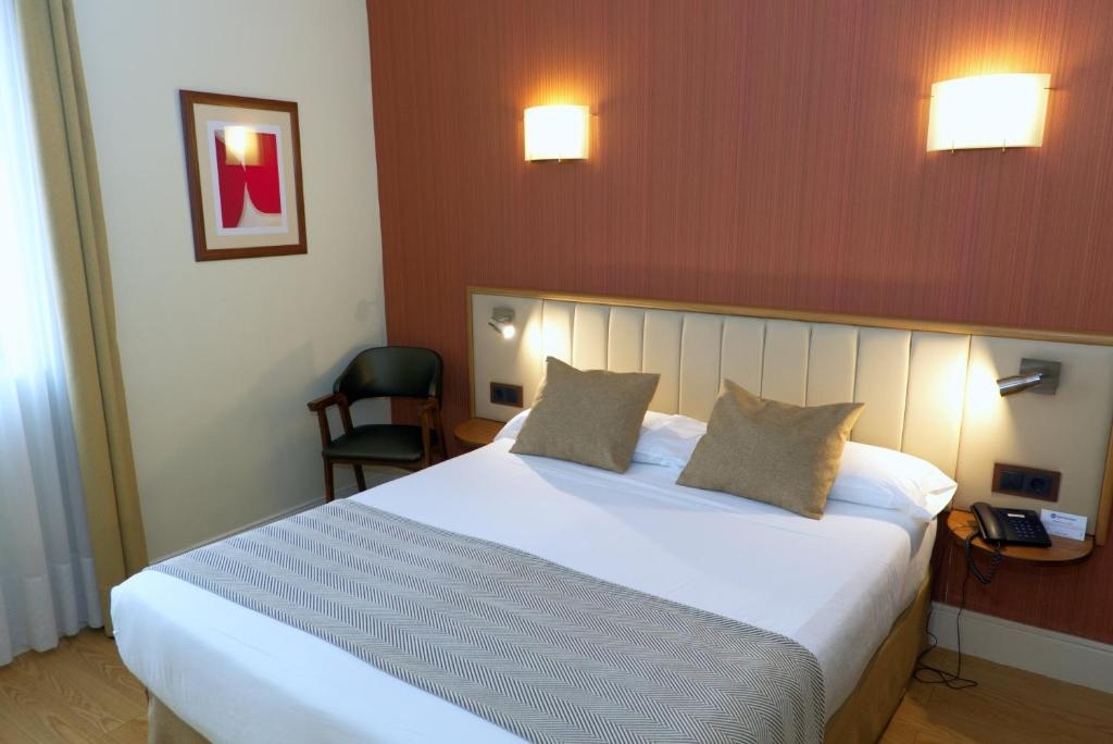 Standard Double room (full double bed) (bed type is subject to availability)