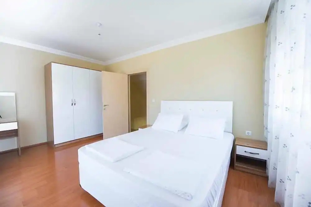 Blue Moon Villa — фото