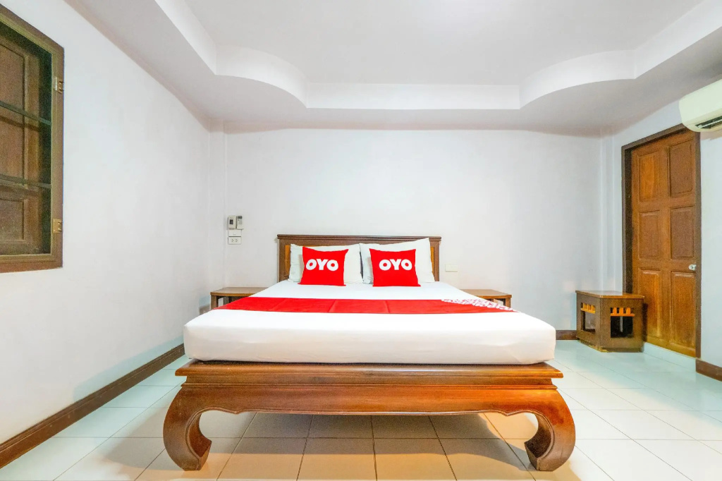 Standard Double room (full double bed)