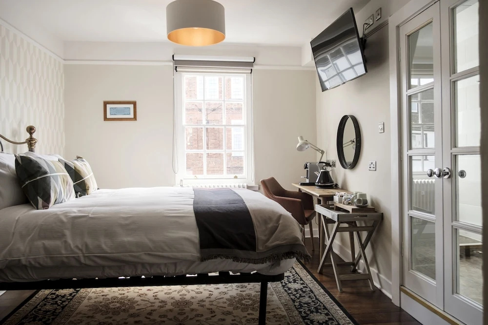 The Swan Hotel — 2