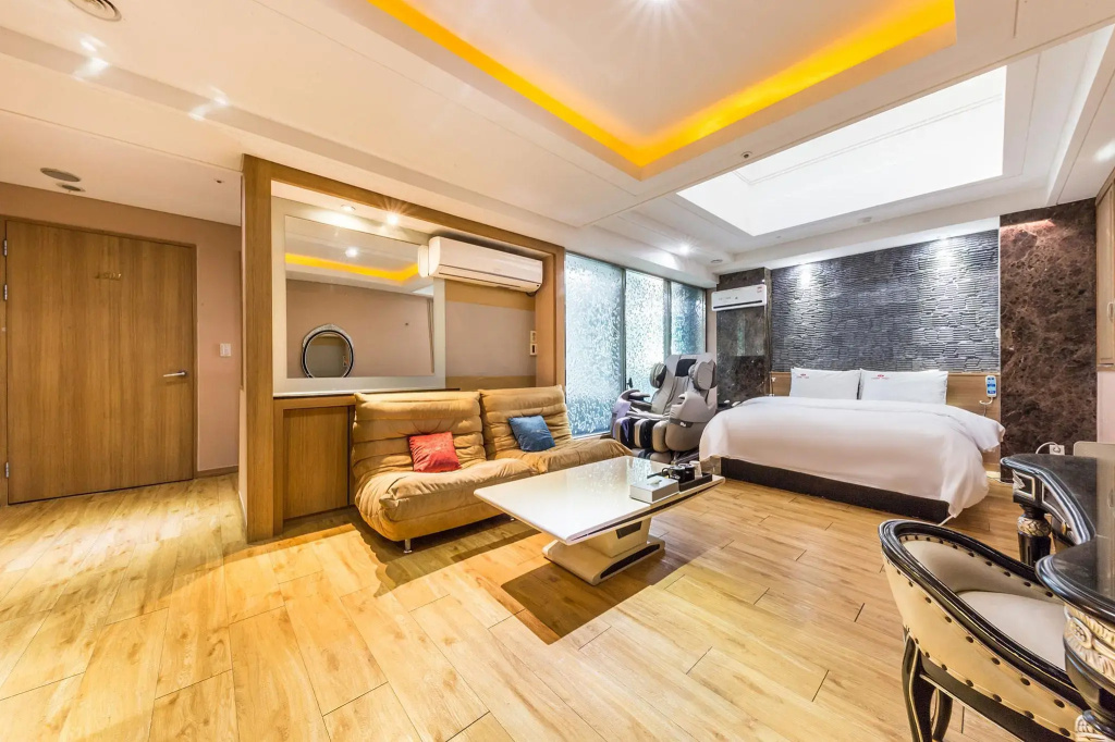 Hotel photo 30
