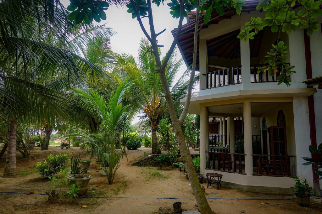 Harmony Beach Bungalows