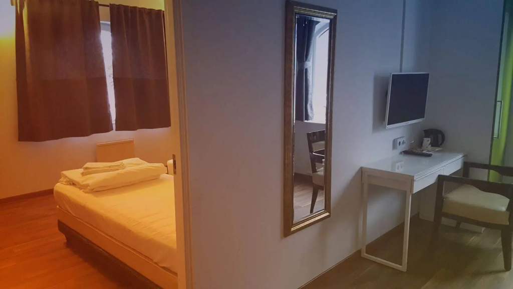 Hotel photo 7