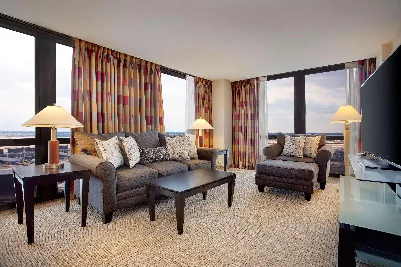 Hilton Chicago O'Hare Airport - Chambres