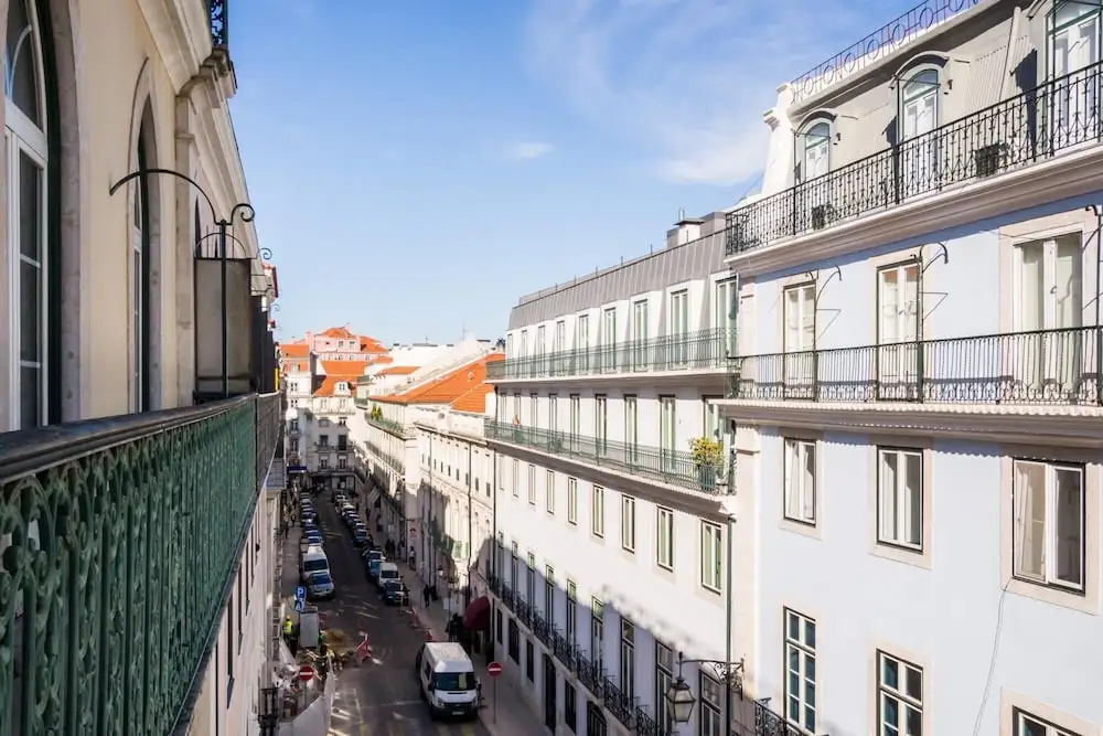 Chiado´s Poetry Design Apart