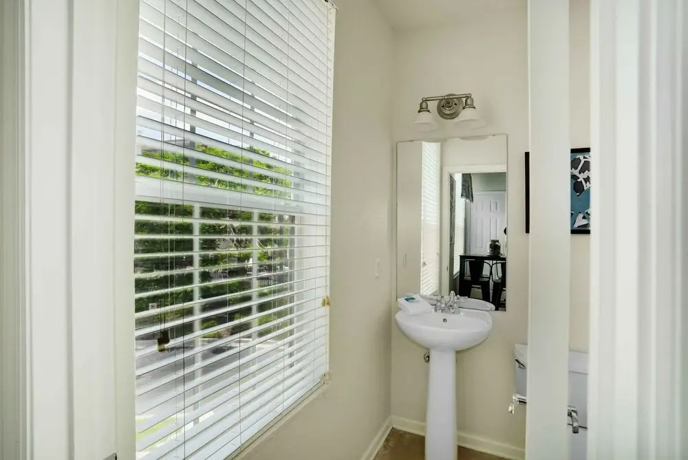3 Bedrooms House