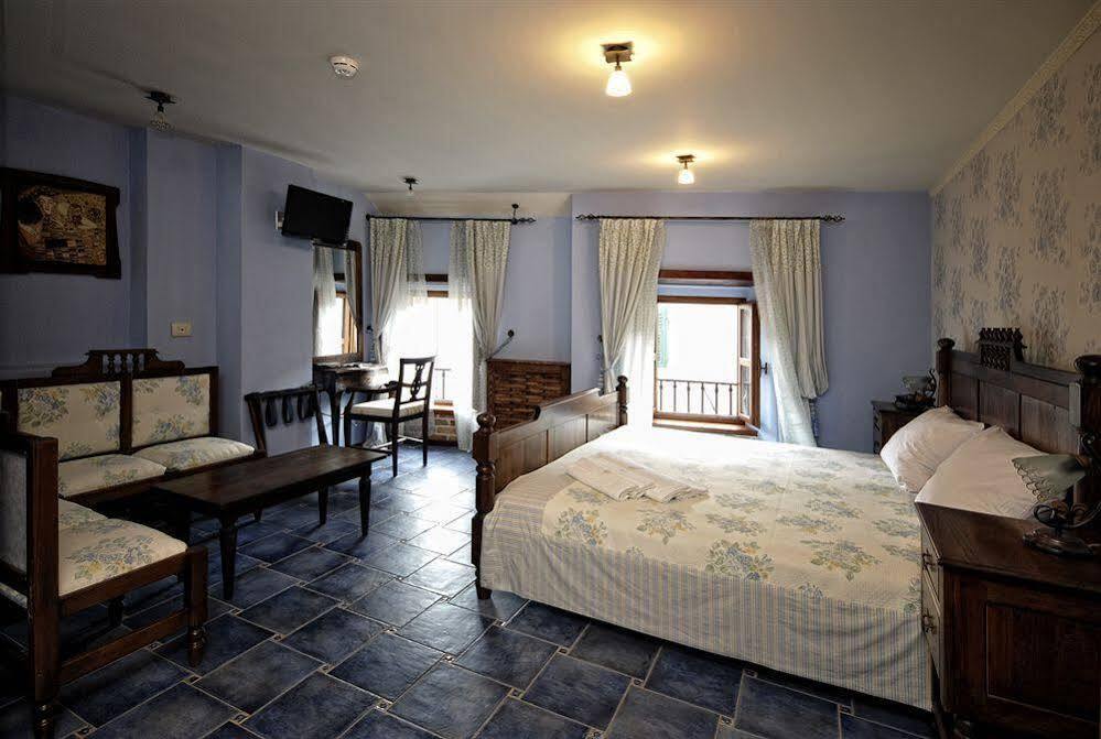 Hotel Monte Cristo by null