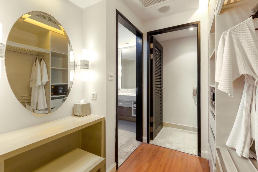 Двухместный номер Deluxe с видом на море 2 отдельные кровати в Pullman Phuket Panwa Beach Resort