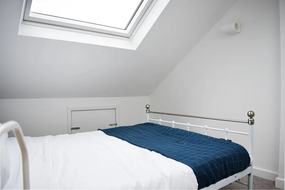 New 2 Bedroom Maisonette Next To Hove Station