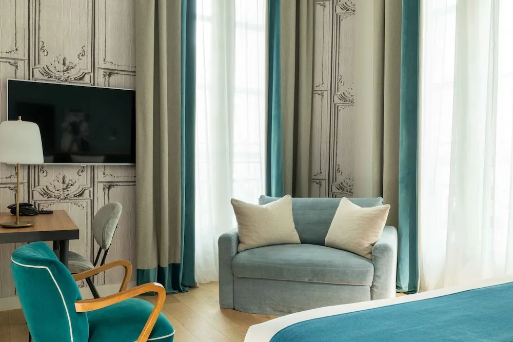 Lyric Hotel Paris 46