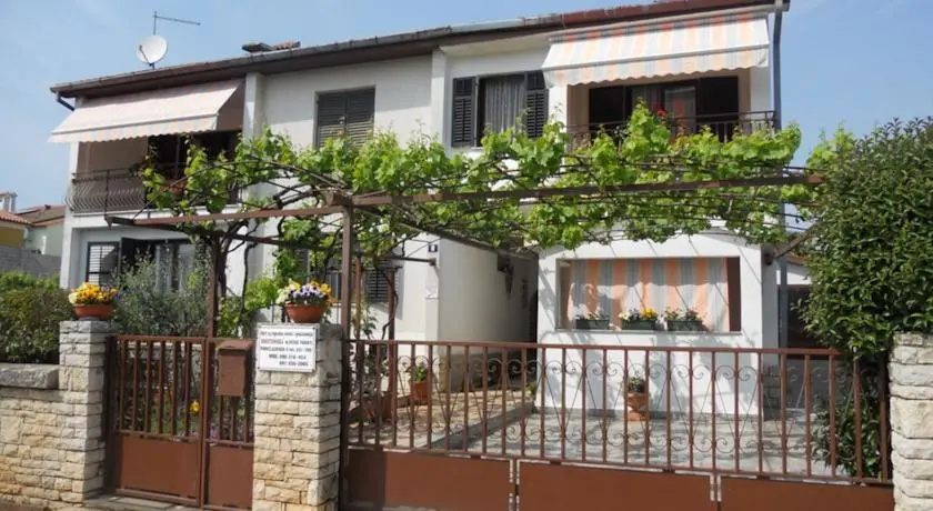 2 Rooms App for 3 Persons with 2 Terraces Near Beach&Town