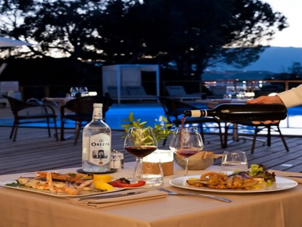 Isulella Hotel & restaurant - Général