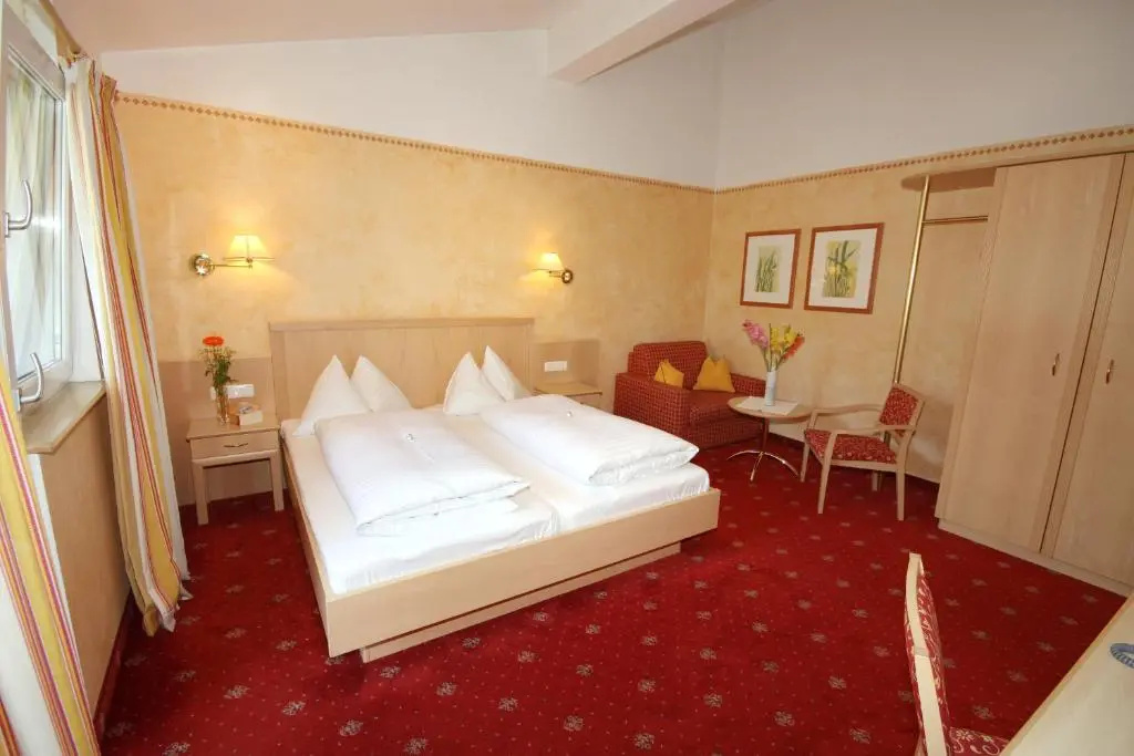 Comfort Double room (full double bed)